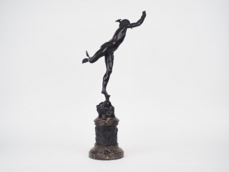 Vente aux enchères JEAN DE BOLOGNE (d'après). "Mercure ailé". Sculpture en bronze à patin