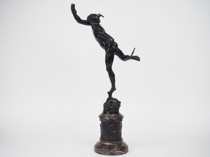 JEAN DE BOLOGNE (d'après). "Mercure ailé". Sculpture en bronze à patin