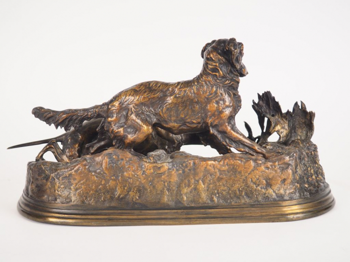 Pierre Jules MENE. "Chiens de chasse et perdrix". Groupe en bronze pat