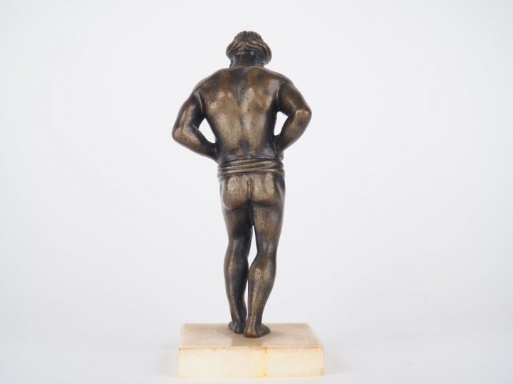 Petit sujet en bronze XIXème "Atlante", socle en marbre blanc. H. 11,3