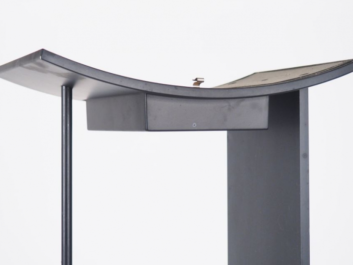 Lampadaire halogène design de style Art Déco en métal chromé H. 182 cm