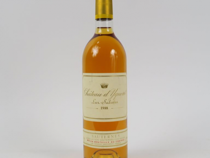 1 BOUTEILLE CHÂTEAU D'YQUEM 1er CCS SAUTERNES - 1988 