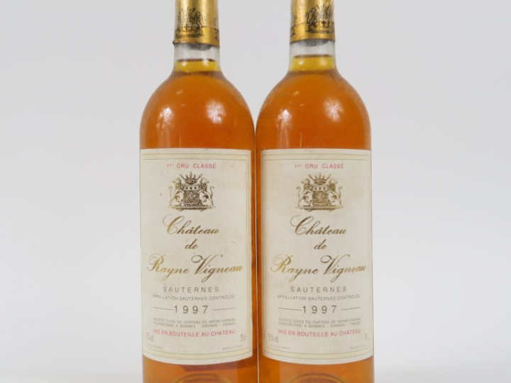 2 BOUTEILLES CHÂTEAU RAYNE VIGNEAU 1er CC SAUTERNES - 1997
