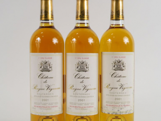 Vente aux enchères 3 BOUTEILLES CHÂTEAU RAYNE VIGNEAU 1er CC SAUTERNES - 2001