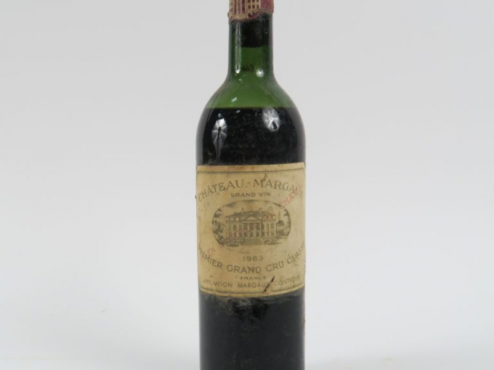 1 BOUTEILLE CHÂTEAU MARGAUX 1er GCC MARGAUX - 1963 - BEP/CAPSULE ABIMÉ