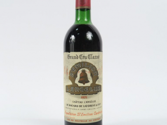 Vente aux enchères 1 BOUTEILLE CHÂTEAU L'ANGELUS GCC ST EMILION - 1971 - LB