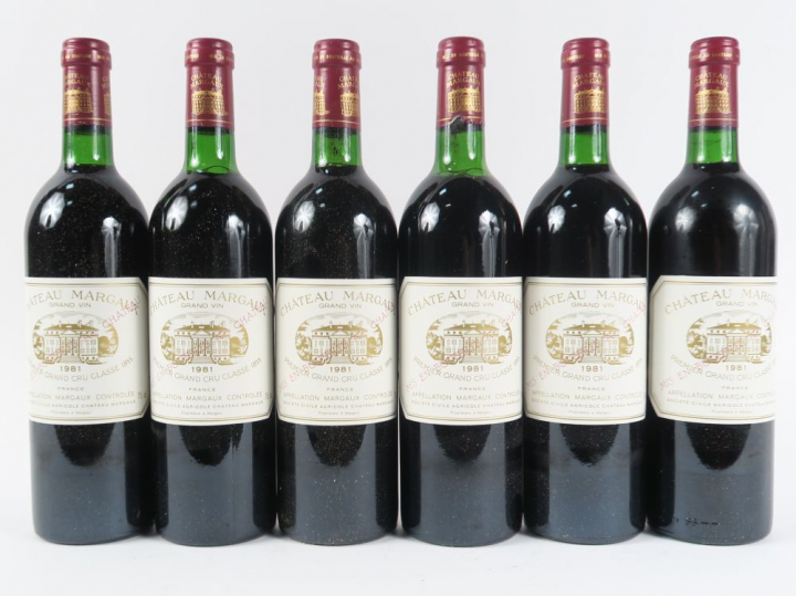 6 BOUTEILLES CHÂTEAU MARGAUX 1er GCC MARGAUX - 1981 - CBO - 4 BG/2 LB