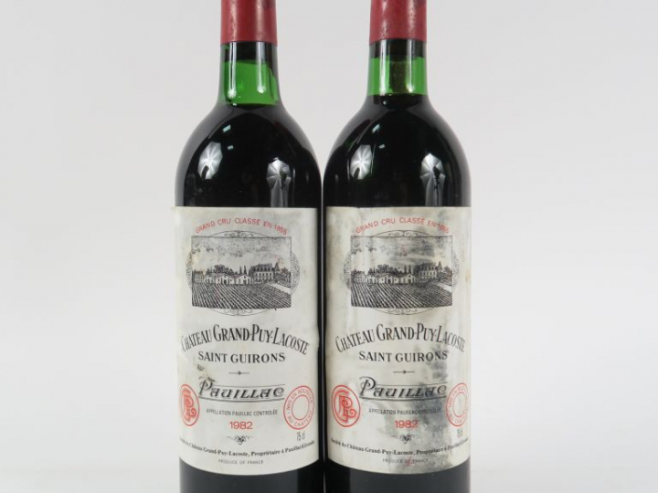 2 BOUTEILLES CHÂTEAU GRAND PUY LACOSTE GCC PAUILLAC  - 1982 - 1 BG/1 L