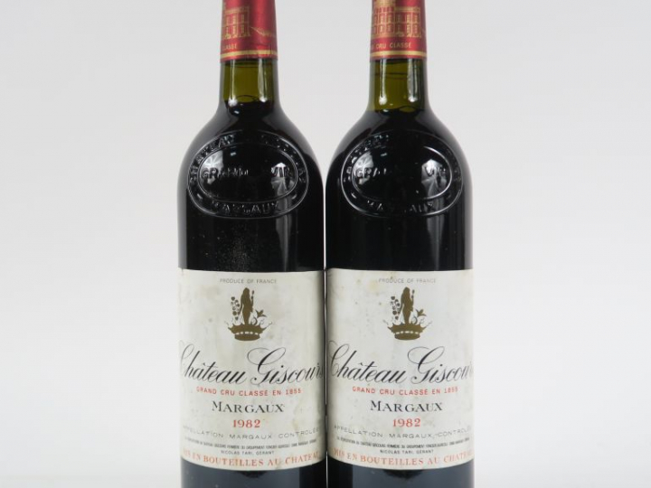 2 BOUTEILLES CHÂTEAU GISCOURS GCC MARGAUX - 1982 - BG/ETLT