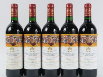 Vente aux enchères 5 BOUTEILLES CHÂTEAU MOUTON ROTHSCHILD 1er GCC PAUILLAC - 1987