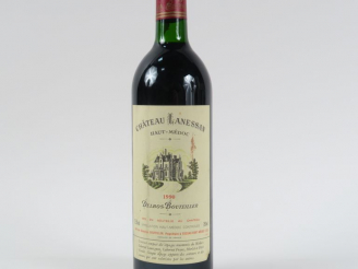 Vente aux enchères 1 BOUTEILLE CHÂTEAU LANESSAN HAUT MEDOC - 1990 - BG