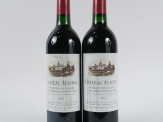 Vente aux enchères 2 BOUTEILLES CHÂTEAU AUSONE 1er GCC ST EMILION - 1990 - BG/ETLT