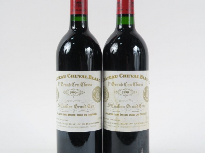 2 BOUTEILLES CHÂTEAU CHEVAL BLANC 1er GCC ST EMILION - 1990 - 1 BG/1 E