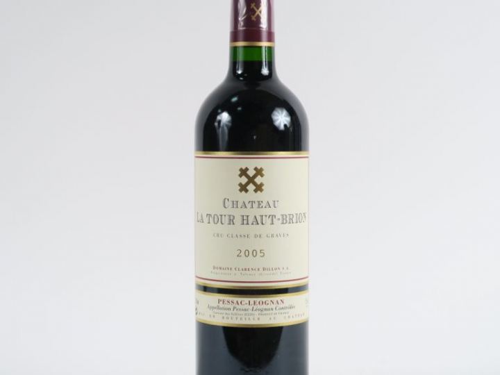 1 BOUTEILLE CHÂTEAU LA TOUR HAUT BRION GCC GRAVES - 2005