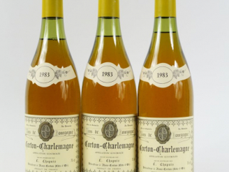 Vente aux enchères 3 BOUTEILLES CORTON CHARLEMAGNE GC DOMAINE LOUIS CHAPUIS - 1983