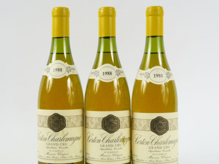 3 BOUTEILLES CORTON CHARLEMAGNE GC DOMAINE LOUIS CHAPUIS - 1988