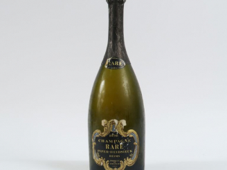 Vente aux enchères 1 BOUTEILLE CHAMPAGNE RARE PIPER HEIDSIECK - 1976