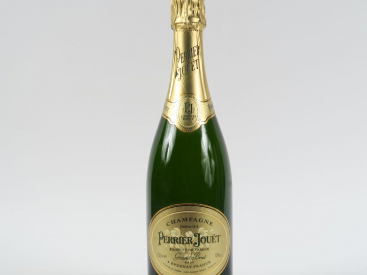 1 BOUTEILLE CHAMPAGNE PERRIER JOUET - COFFRET