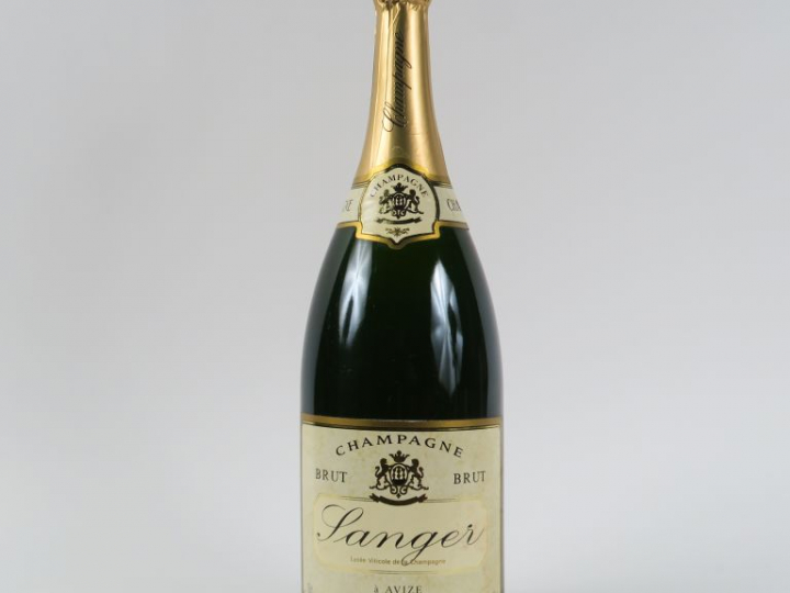 1 MAGNUM CHAMPAGNE SANGER