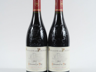 Vente aux enchères 2 BOUTEILLES CHÂTEAUNEUF DU PAPE DOMAINE DE PIGNAN - 2011