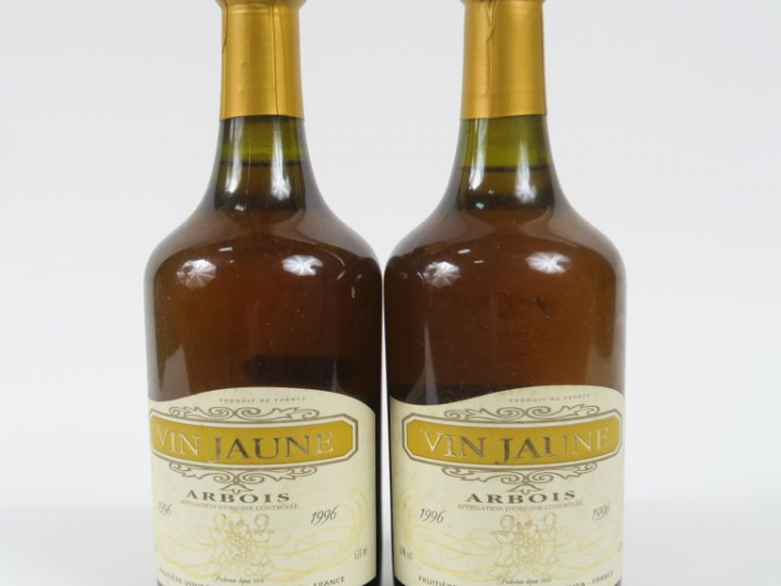 2 BOUTEILLES VIN JAUNE FRUITIERE VINICOLE D'ARBOIS - 1996