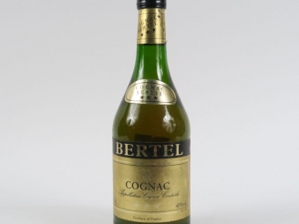 Vente aux enchères 1 BOUTEILLE COGNAC BERTEL