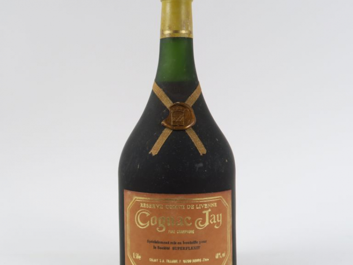 1 MAGNUM COGNAC JAY 'RESERVE COMTE DE LIVENNE'
