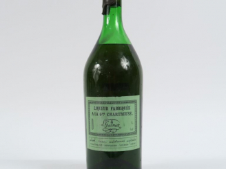 Vente aux enchères 1 BOUTEILLE (1 L) CHARTREUSE VERTE VEP N°168 - 1968 - CAPS ABIMÉE