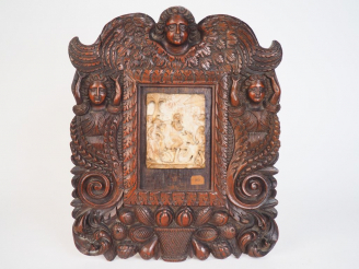 Vente aux enchères Plaque XVIIème en albâtre sculpté, "entrée de Jésus à Jérusalem", dans