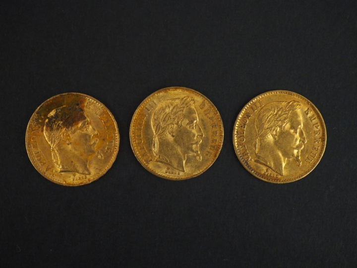 Trois pièces de 20 francs or, 1869-BB.  FRAIS ACHETEURS 5% TTC.