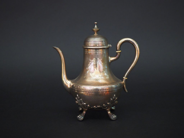 Petite verseuse égoïste Napoléon III de style Louis XVI en argent, poi