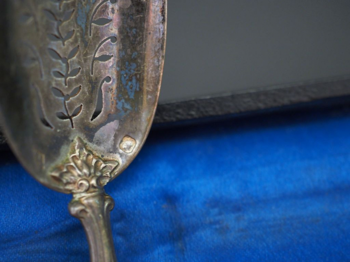 Service à douceurs en argent, poinçon Minerve, à décor de fleurons et 