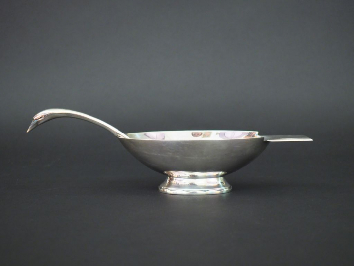 Christian FJERDINGSTAD pour GALLIA, orfèvrerie CHRISTOFLE.  Saucière c