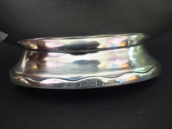 Christian FJERDINGSTAD pour GALLIA, orfèvrerie CHRISTOFLE.  Saucière c