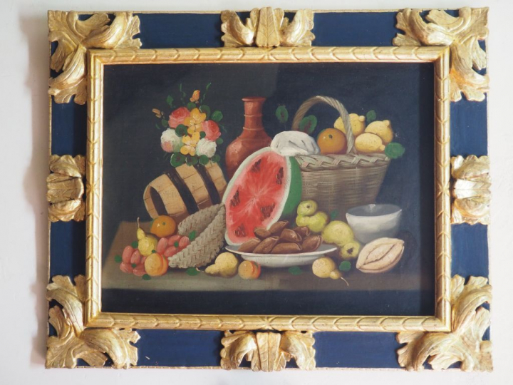 Paire d'huiles sur toile "nature morte" dans des cadres en bois sculpt