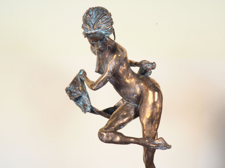 Rodelle KARPMAN.  "Danseuse". Sculpture en bronze signée et numérotée 