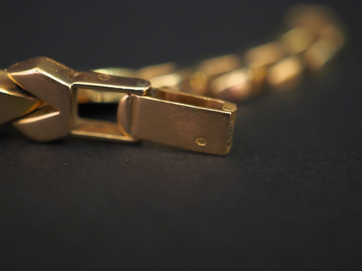 	ATLANTA à Genève  Montre bracelet de dame, boitier et bracelet en or 