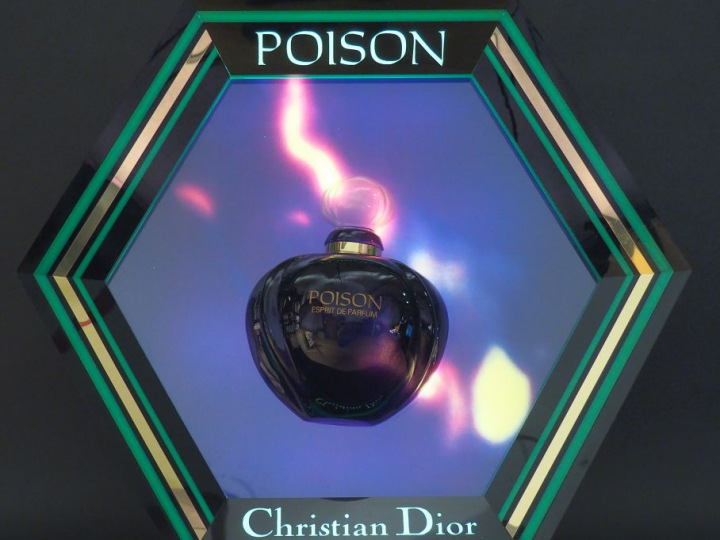 Christian DIOR. Plaque publicitaire lumineuse pour le parfum Poison.