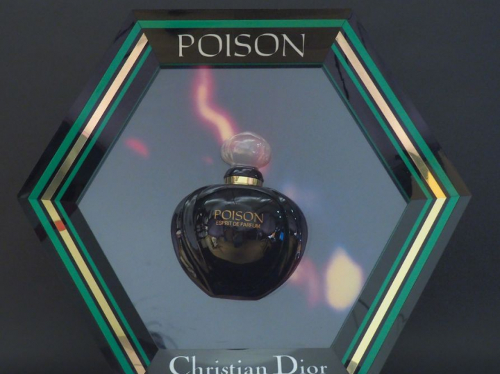 Christian DIOR. Plaque publicitaire lumineuse pour le parfum Poison.