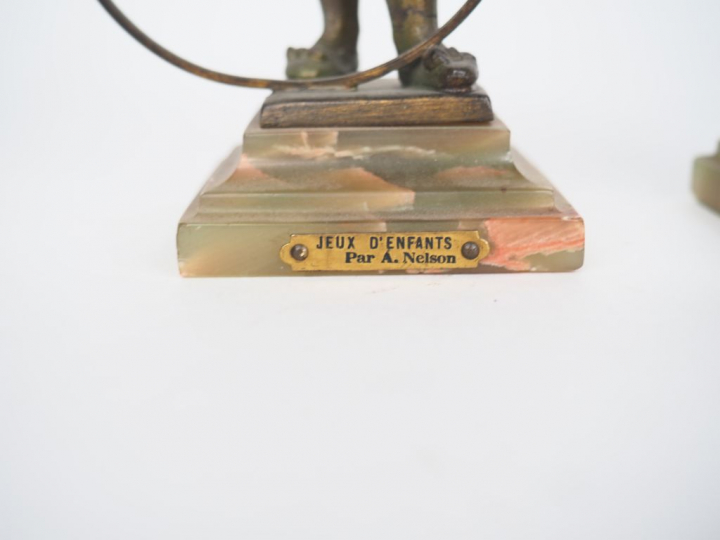 Antoine NELSON. "Jeux d'enfants". Paire de sujets en régule à double p