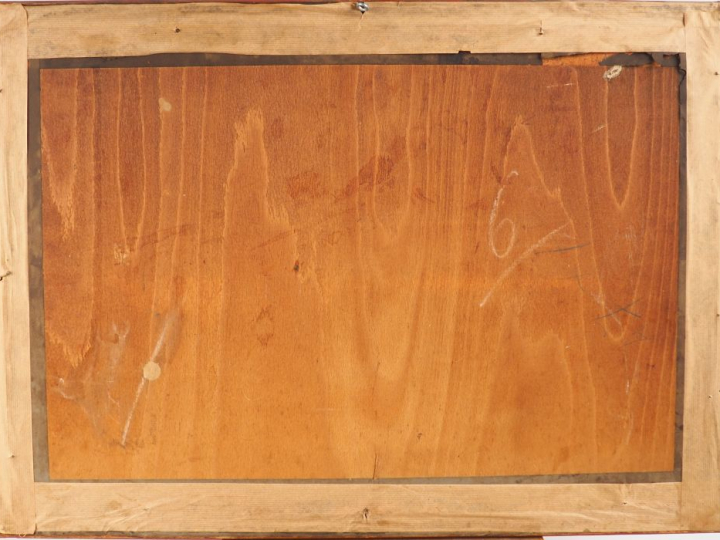Soie brodée XVIIIème à décor polychrome de chinoiseries. Dim. 46 x 68 