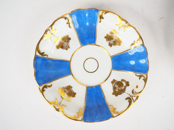 Service à thé Napoléon III en porcelaine de Paris, bleue, blanche et d