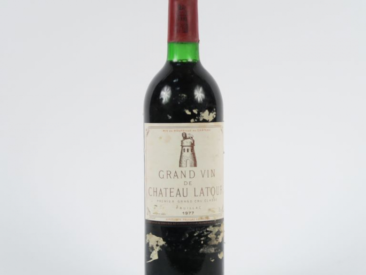 1 BOUTEILLE CHÂTEAU LATOUR 1er GCC PAUILLAC - 1977 - BG