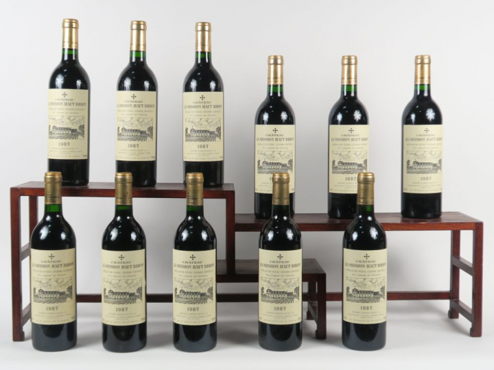 11 BOUTEILLES CHÂTEAU LA MISSION HAUT BRION GCC GRAVES - 1987 - CBO