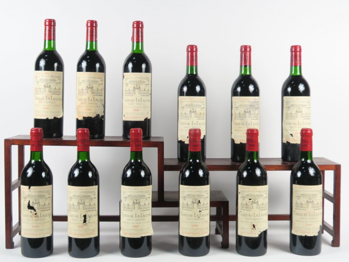 12 BOUTEILLES CHÂTEAU LA LAGUNE GCC HAUT MEDOC - 1987 - 8 BG/4 LB/ELA/
