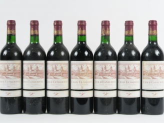 Vente aux enchères 7 BOUTEILLES CHÂTEAU COS D'ESTOURNEL GCC ST ESTEPHE - 1993 - 4 BG