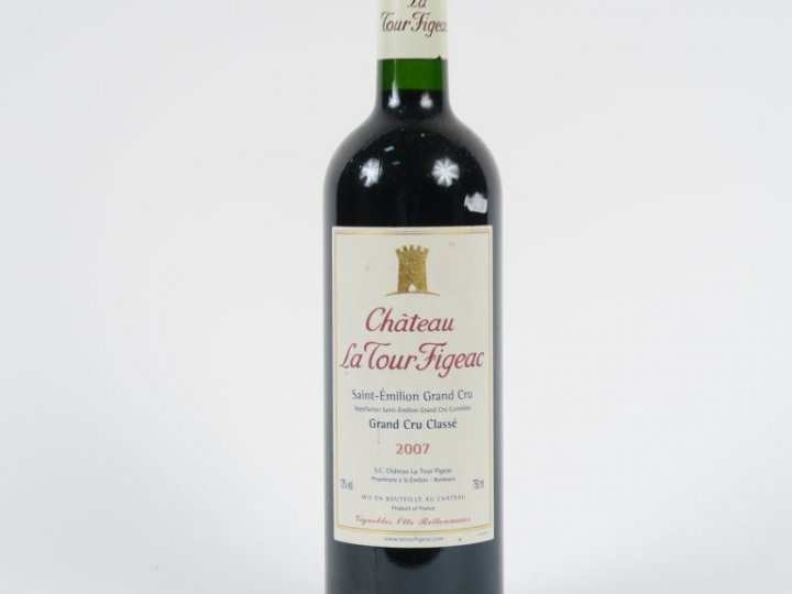 1 BOUTEILLE CHÂTEAU LA TOUR FIGEAC GC ST EMILION - 2007