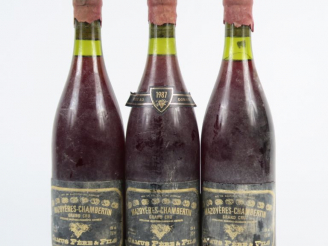 Vente aux enchères 3 BOUTEILLES MAZOYERES CHAMBERTIN GC CAMUS PÈRE   FILS - 1987 - CAPS C