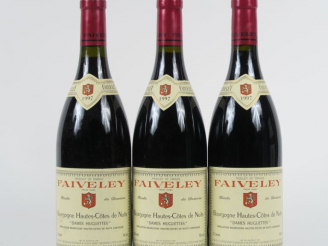 Vente aux enchères 3 BOUTEILLES BOURGOGNE HAUTES CÔTES DE NUITS 'DAMES HUGUETTES' FAIVELE