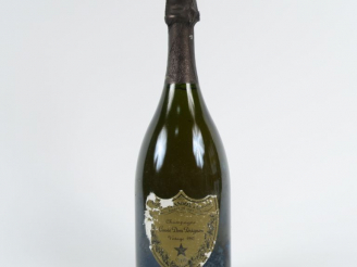 Vente aux enchères 1 BOUTEILLE CHAMPAGNE DOM PERIGNON - 1985 - ELA